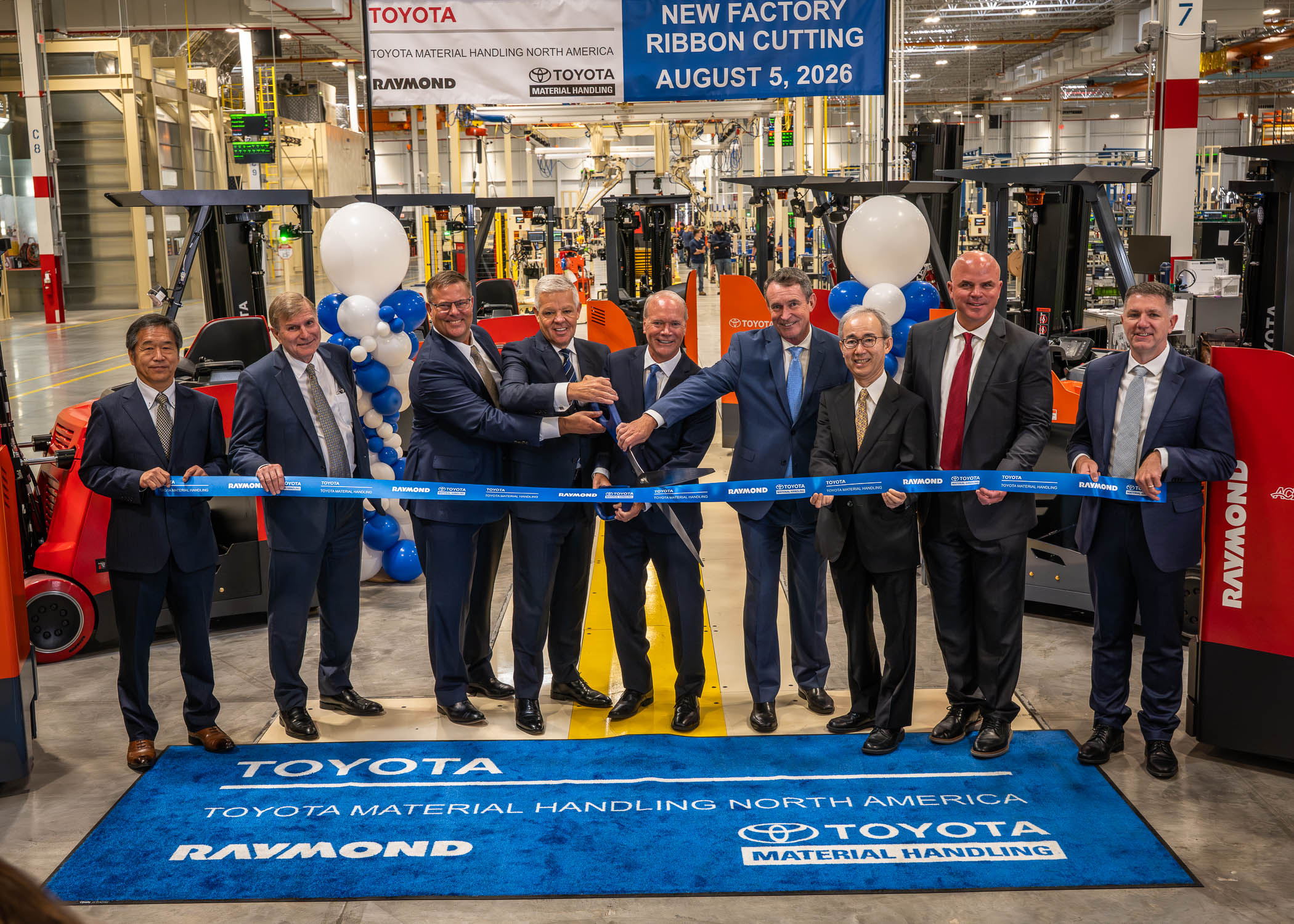 Toyota Ribbon Cutting