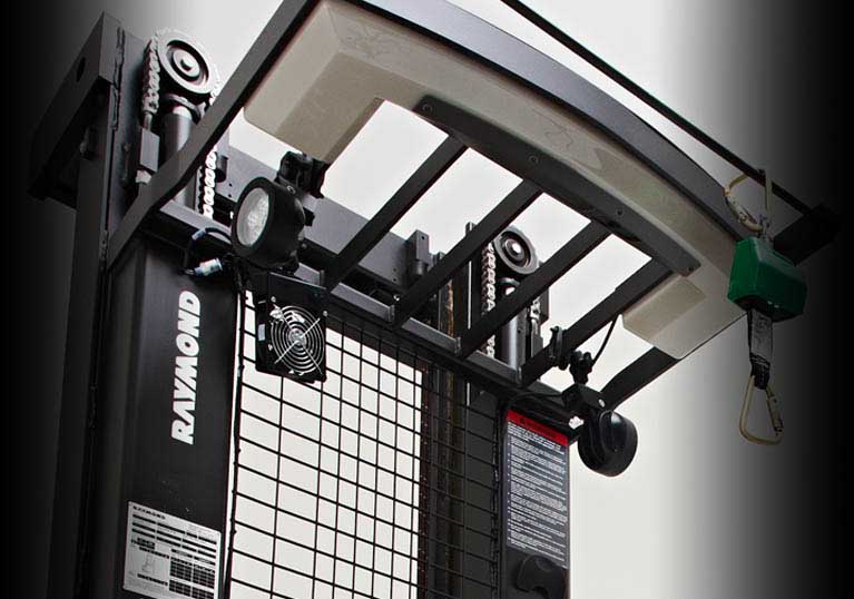 Raymond 5000 Series Orderpicker stock picker truck