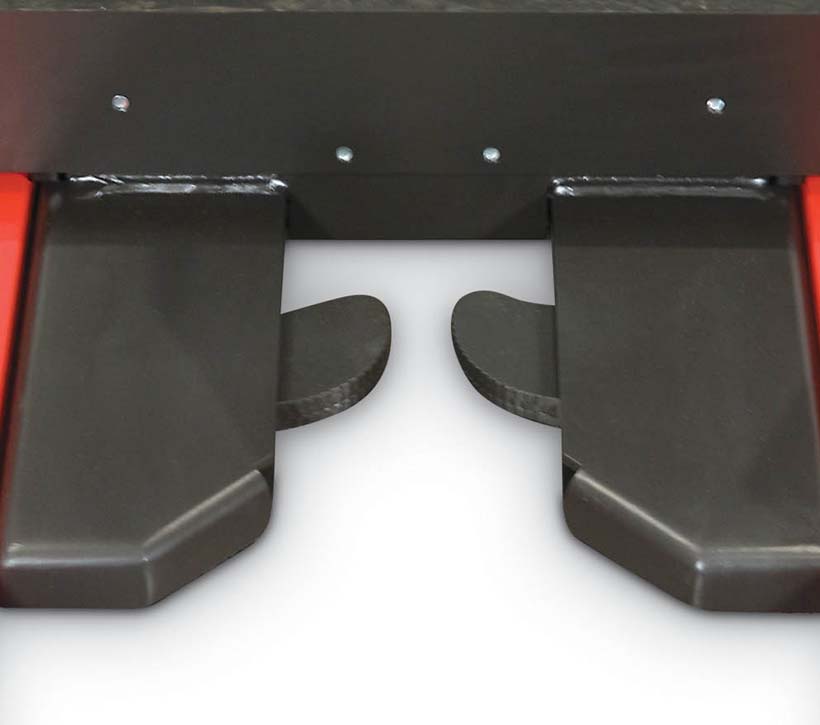 Raymond 5000 Series Order picker truck auto locking pallet clamp