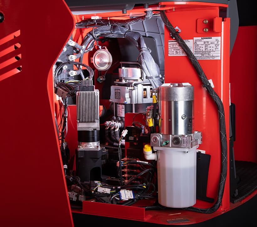 Raymond 8910 End Rider Pallet Jack | End Rider Pallet Jack